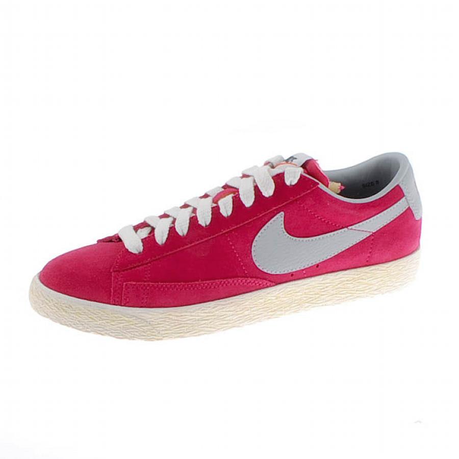 Nike Blazer Low PRM Vintage Trainers Fuschia Pink