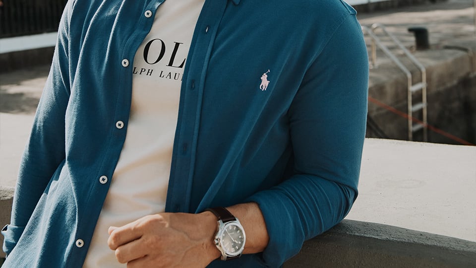 Rolled up sleeves