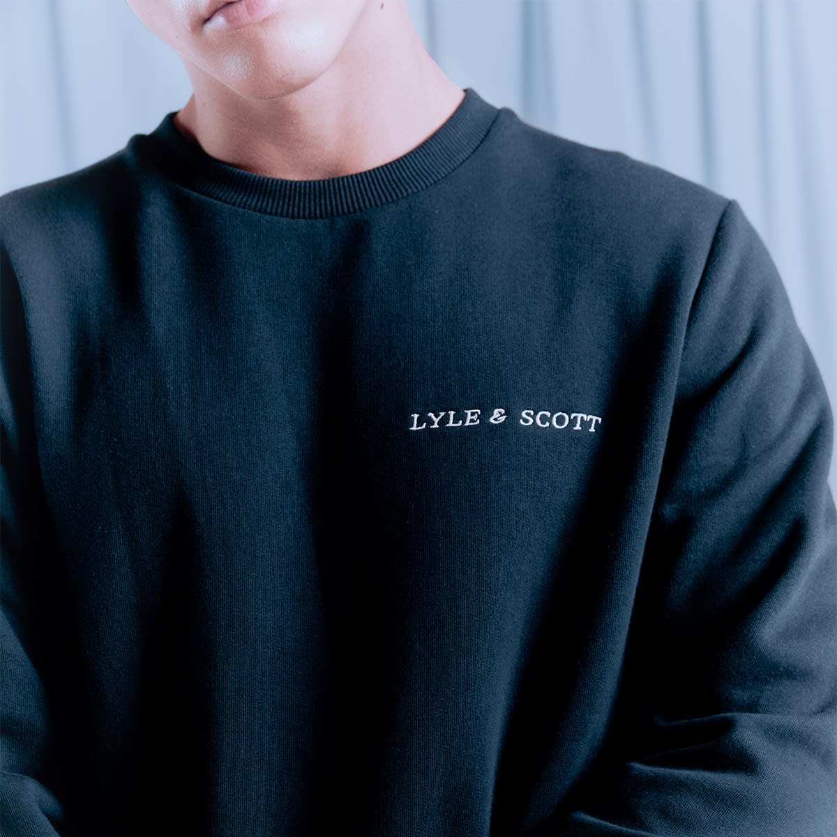 Lyle and Scott Embroidered sweatshirt