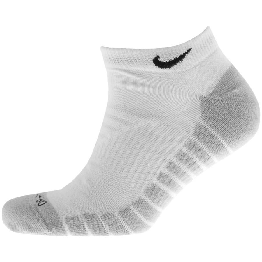 Alternative Image for ProductNike Training Everyday Max Cushioned Socks White2