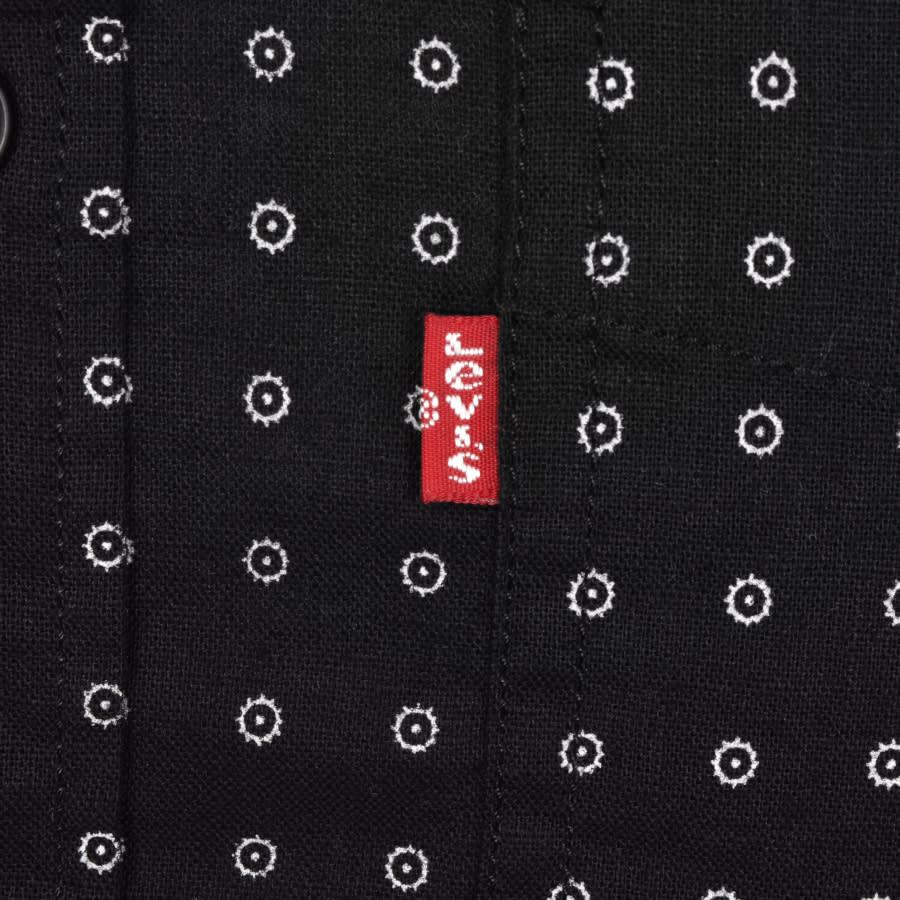 Alternative Image for ProductLevis Sunset 1 Pocket Short Sleeved Shirt Black3