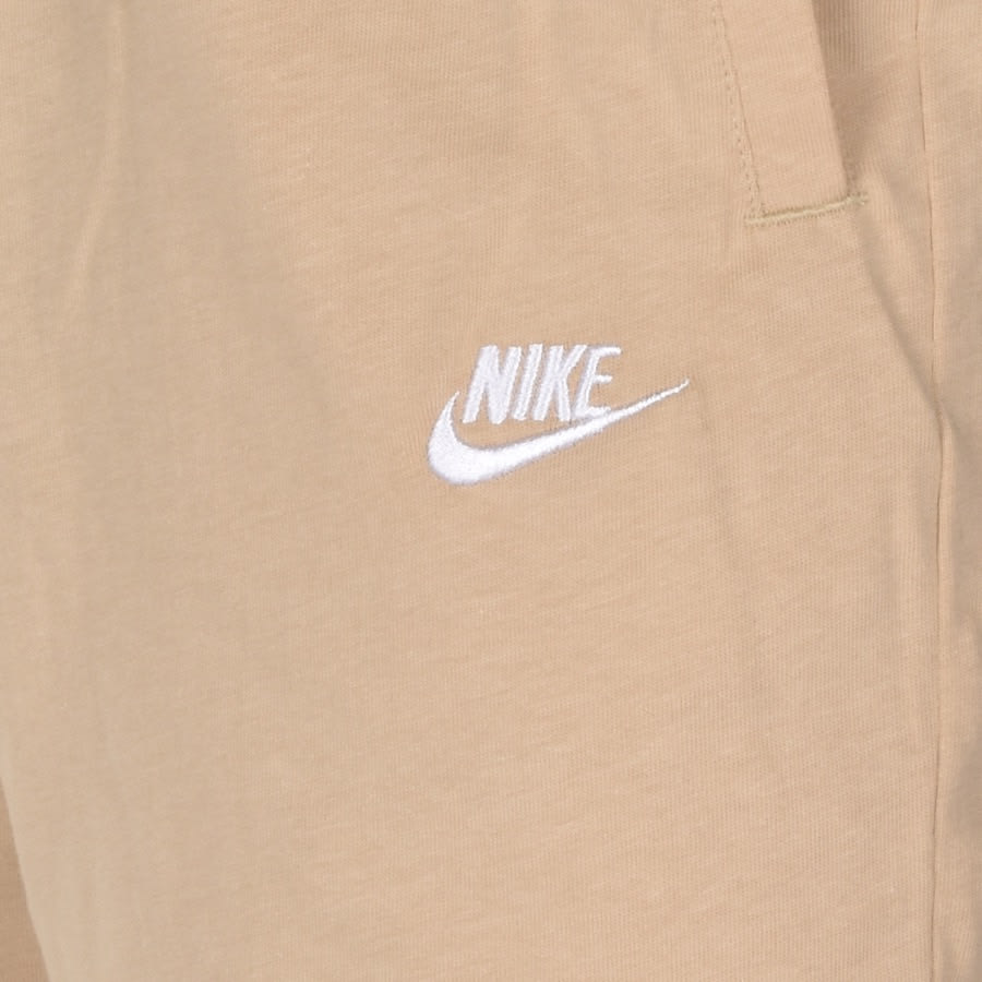 Alternative Image for ProductNike Club Logo Shorts Beige3