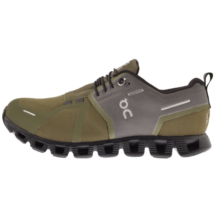 on running cloud waterproof trainers