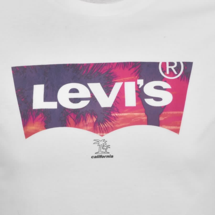 Alternative Image for ProductLevis Crew Neck Logo T Shirt White3