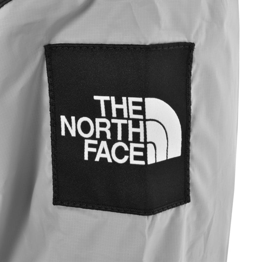 Alternative Image for ProductThe North Face Phlego Wind Jacket Black3