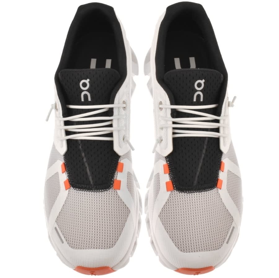 Alternative Image for ProductOn Running Cloud 5 Trainers White3