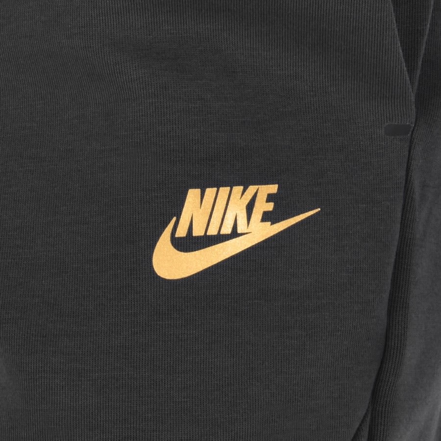 nike tech jogging bottoms