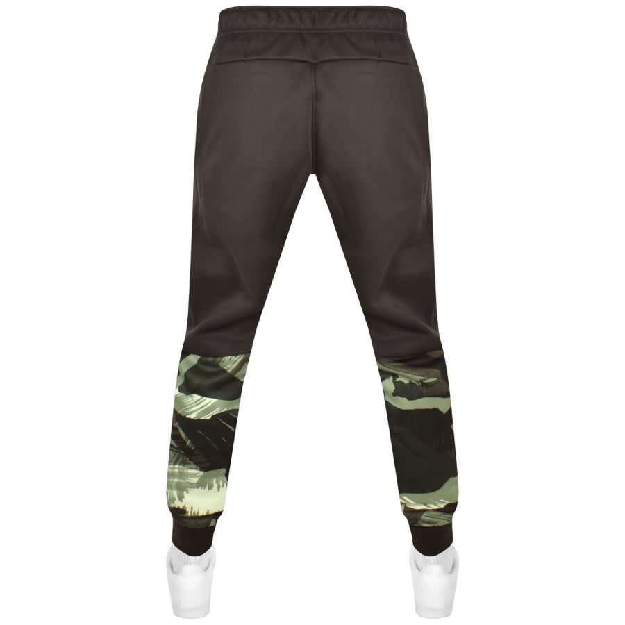 Nike camouflage tracksuit bottoms 2025