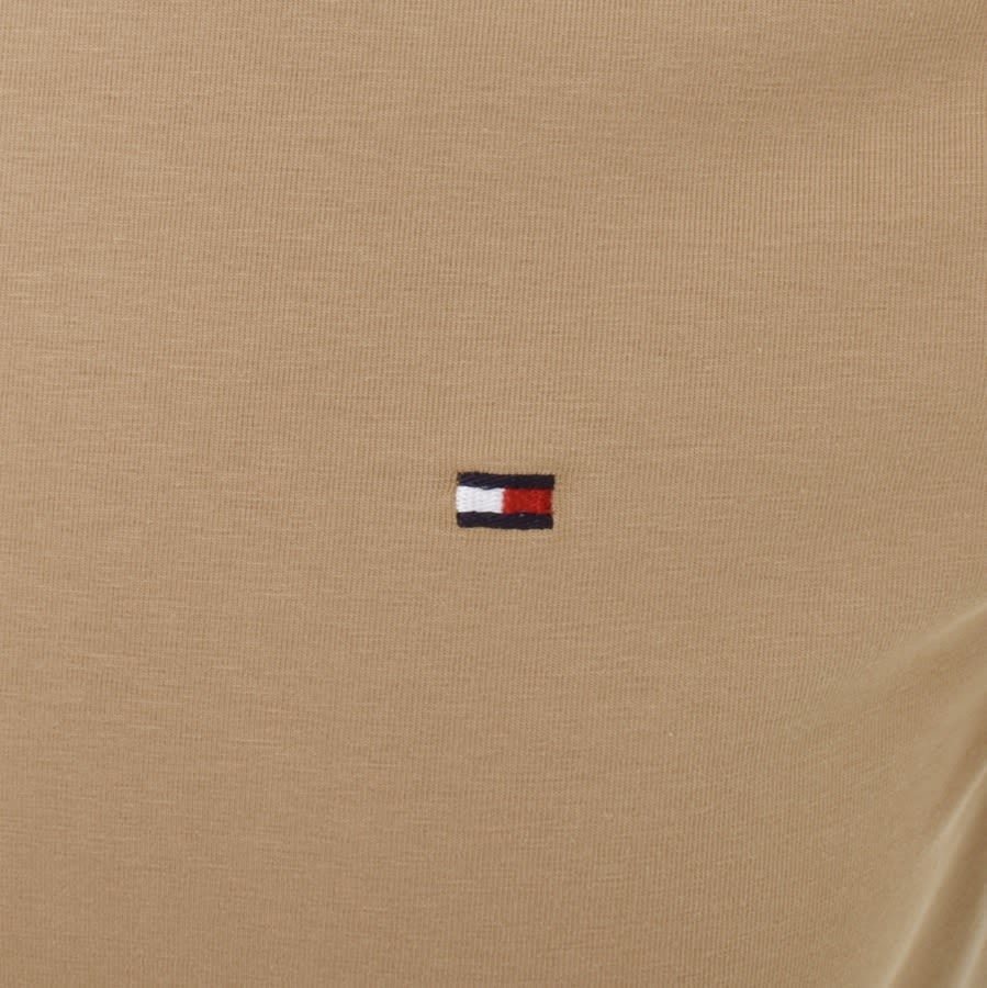 Tommy hilfiger shop khaki t shirt