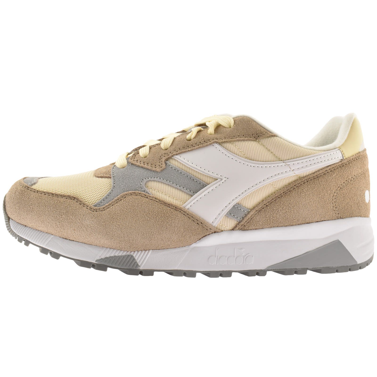 Cream trainers 2025
