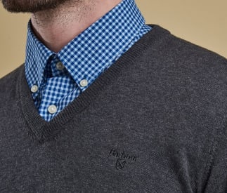 Blog Image for What to Wear Under a V Neck Sweater
