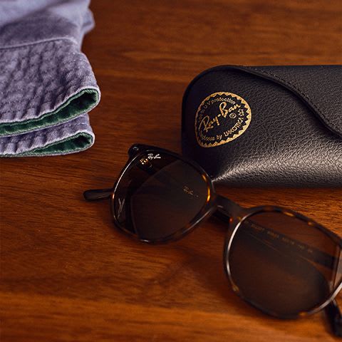 Accessories category