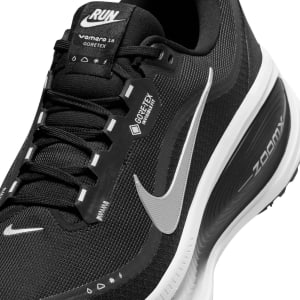 Image number 5 for Nike Running Vomero 18 Gore-Tex Trainers Black