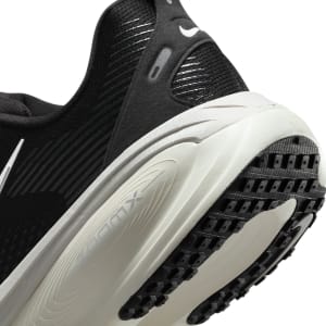 Image number 5 for Nike Running Vomero 18 Trainers Black