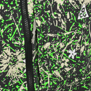 Image number 4 for Nike Five Towers Jacket Green