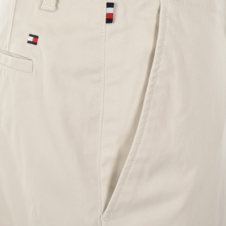 Image number 3 for Tommy Hilfiger Harlem 1985 Cargo Shorts Cream
