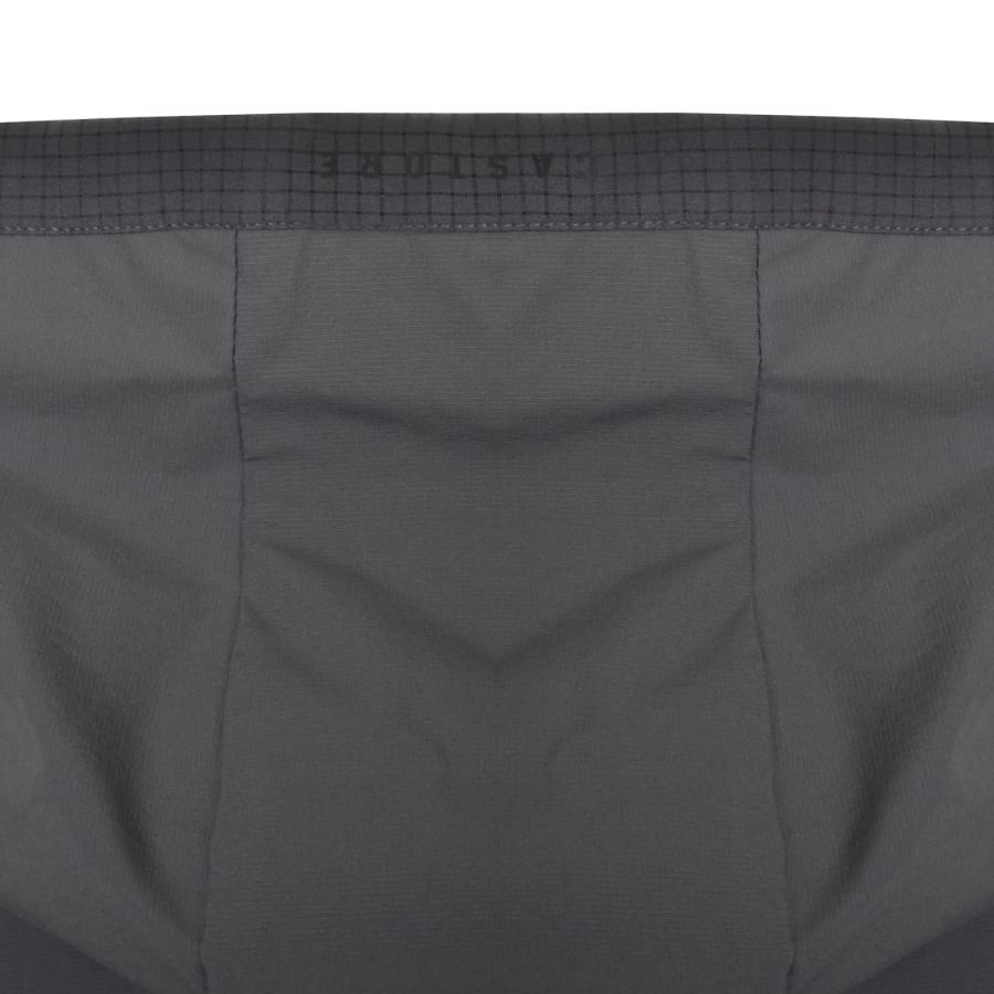 Image number 5 for Castore Flex Lifestyle Woven Jacket Grey