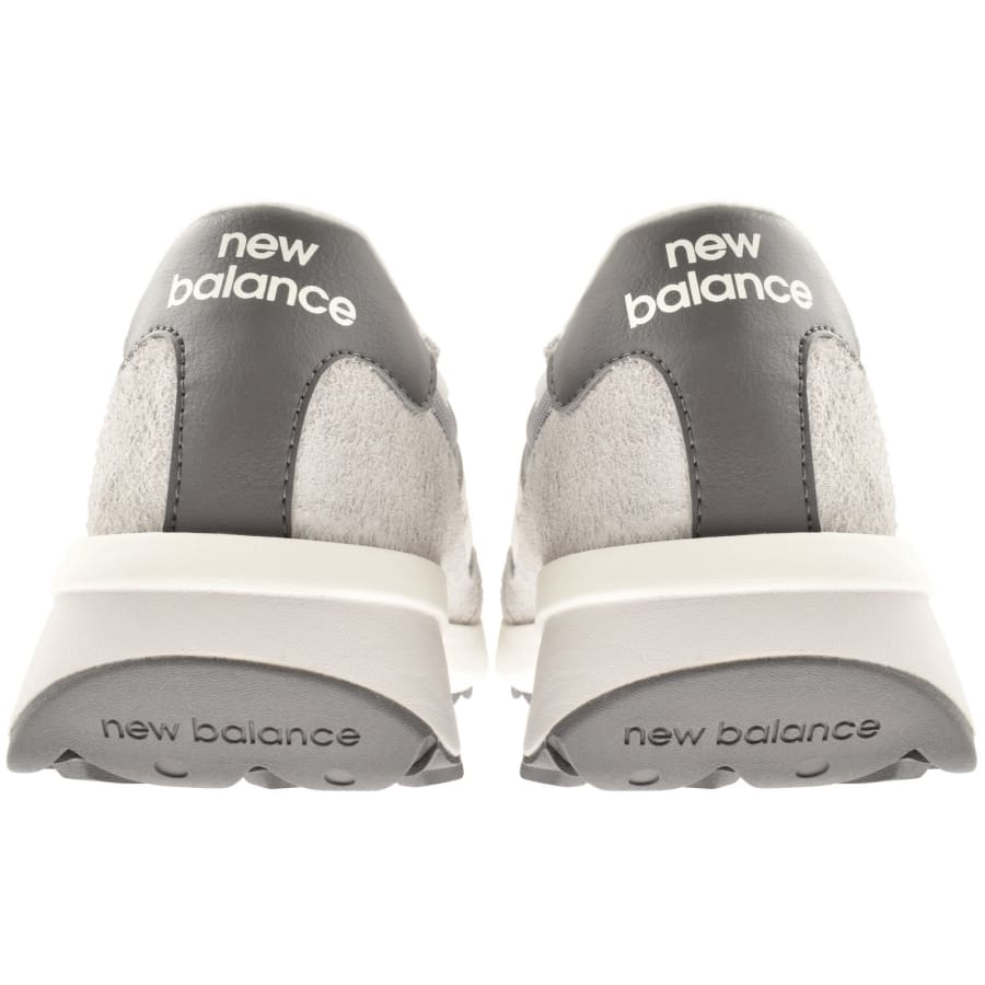Image number 2 for New Balance 370 Trainers Grey