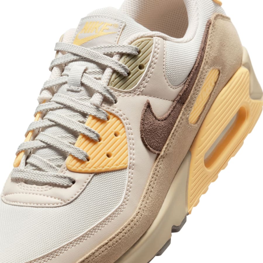 Image number 4 for Nike Air Max 90 Trainers Grey
