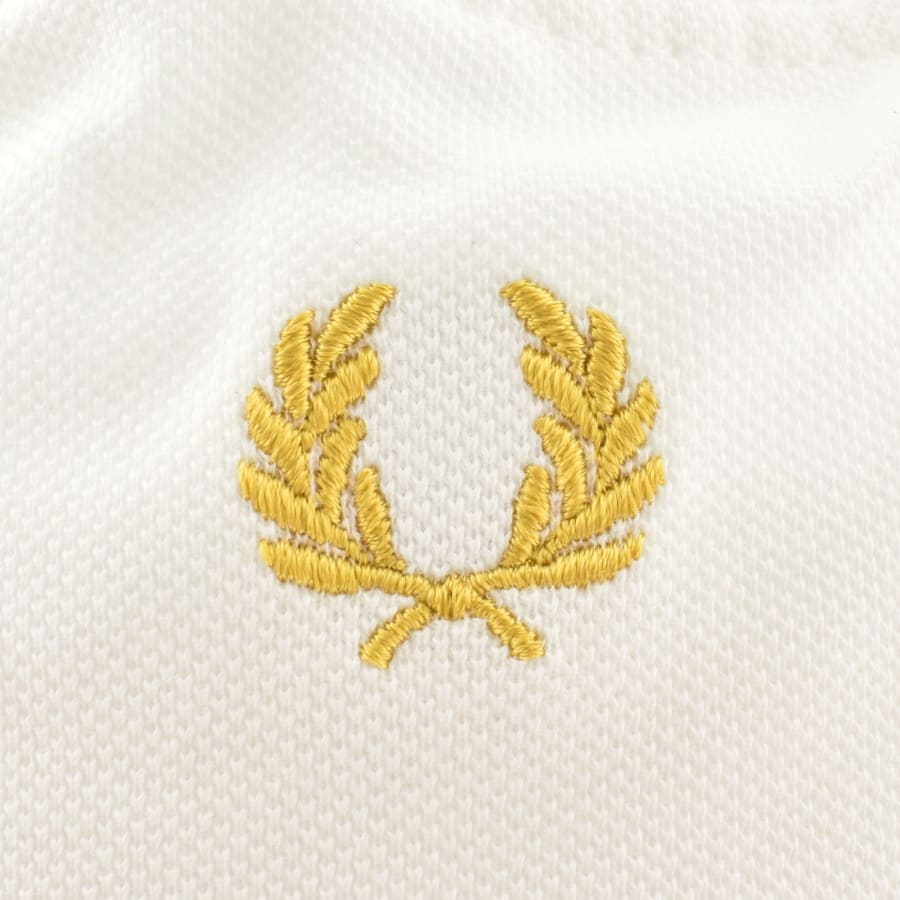 Image number 3 for Fred Perry Pique Bucket Hat White