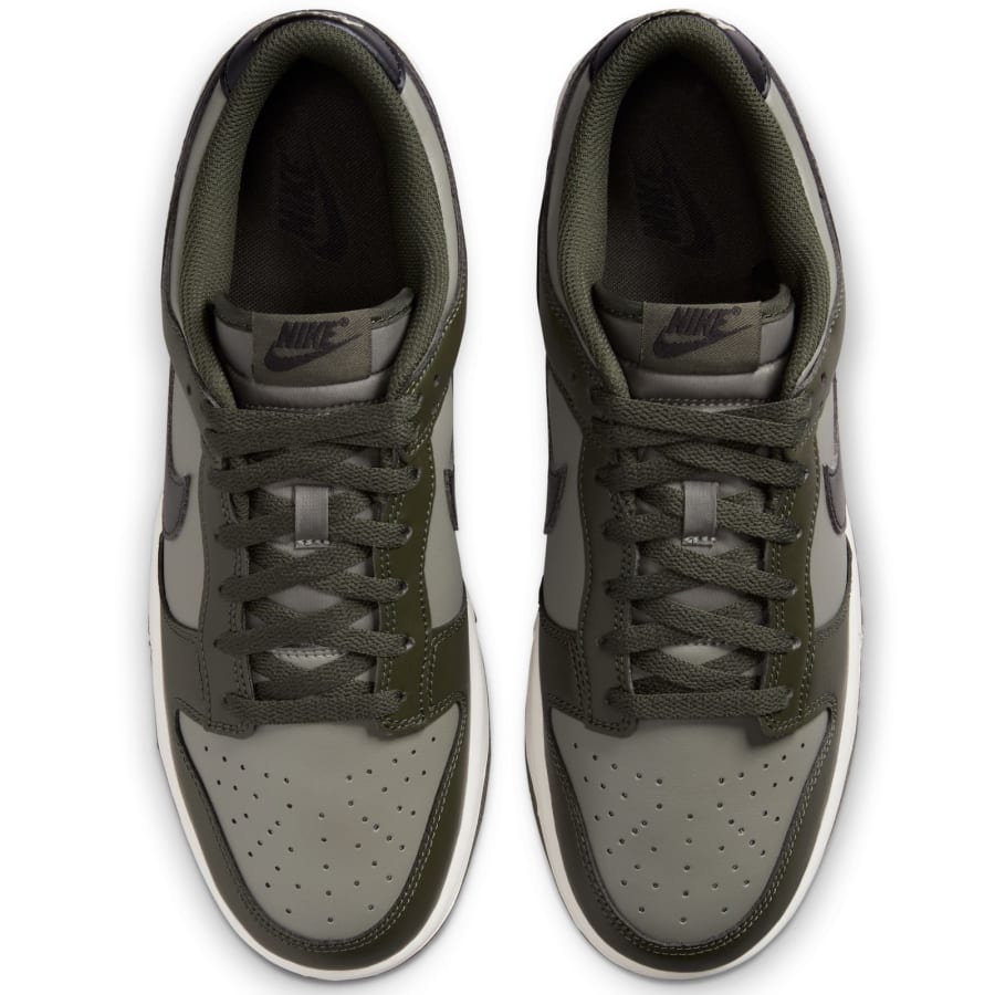 Image number 3 for Nike Dunk Low Retro Trainers Green