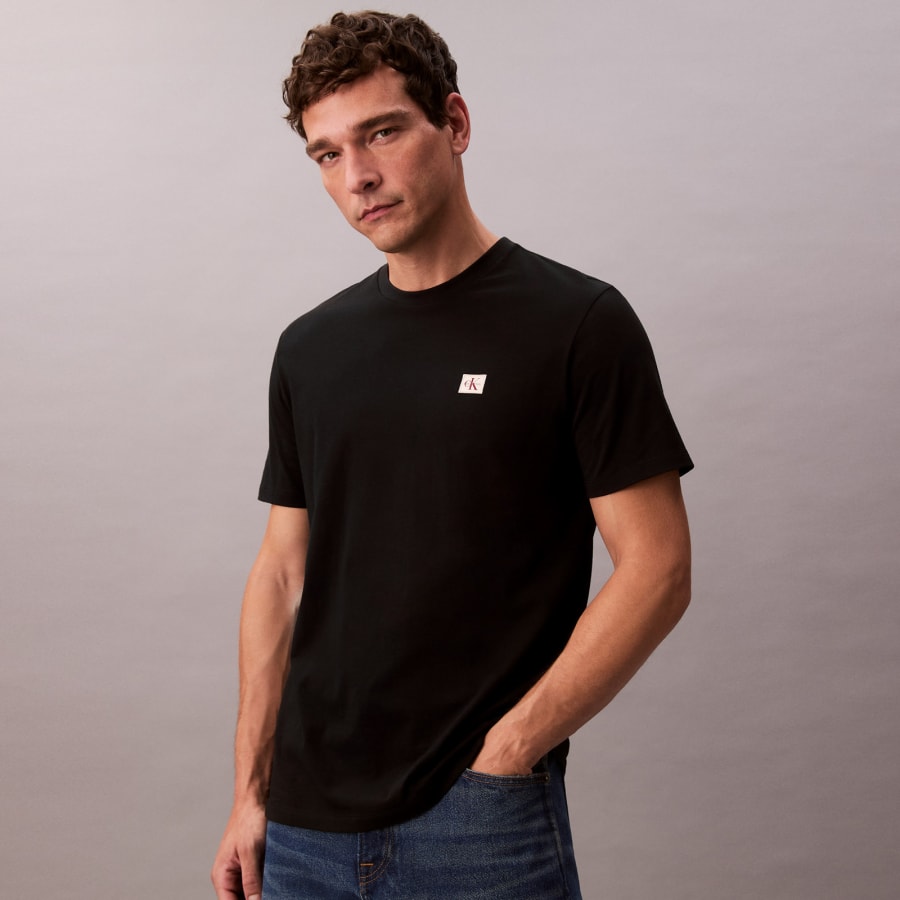 Image number 4 for Calvin Klein Jeans Badge T Shirt Black