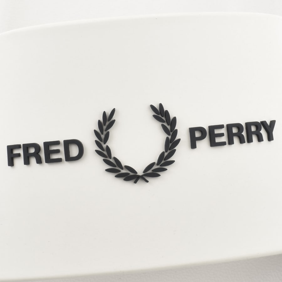 Image number 4 for Fred Perry Logo Sliders White
