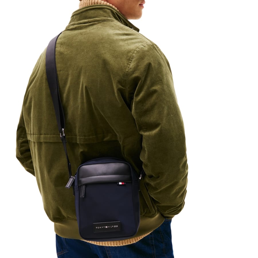 Image number 5 for Tommy Hilfiger Mini Reporter Bag Navy