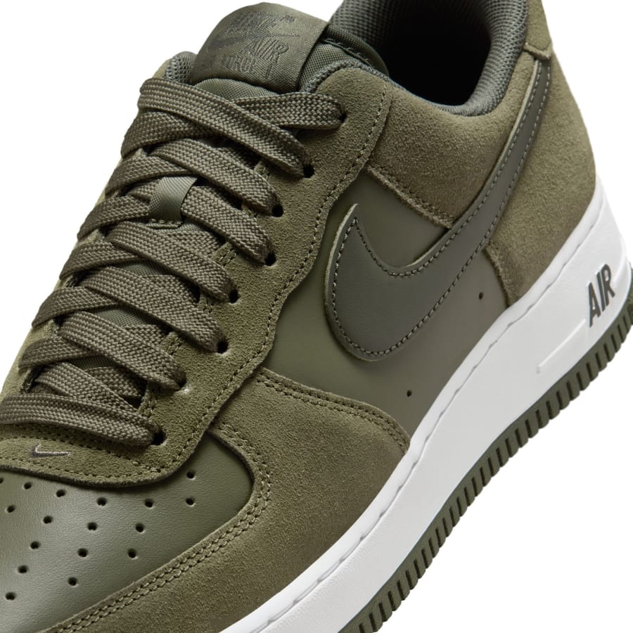 Image number 4 for Nike Air Force 1 07 LV8 Trainers Green
