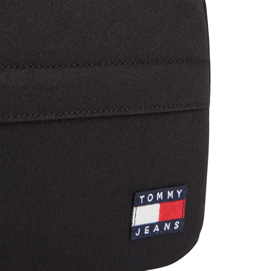 Image number 3 for Tommy Jeans Logo Daily Wash Bag Black