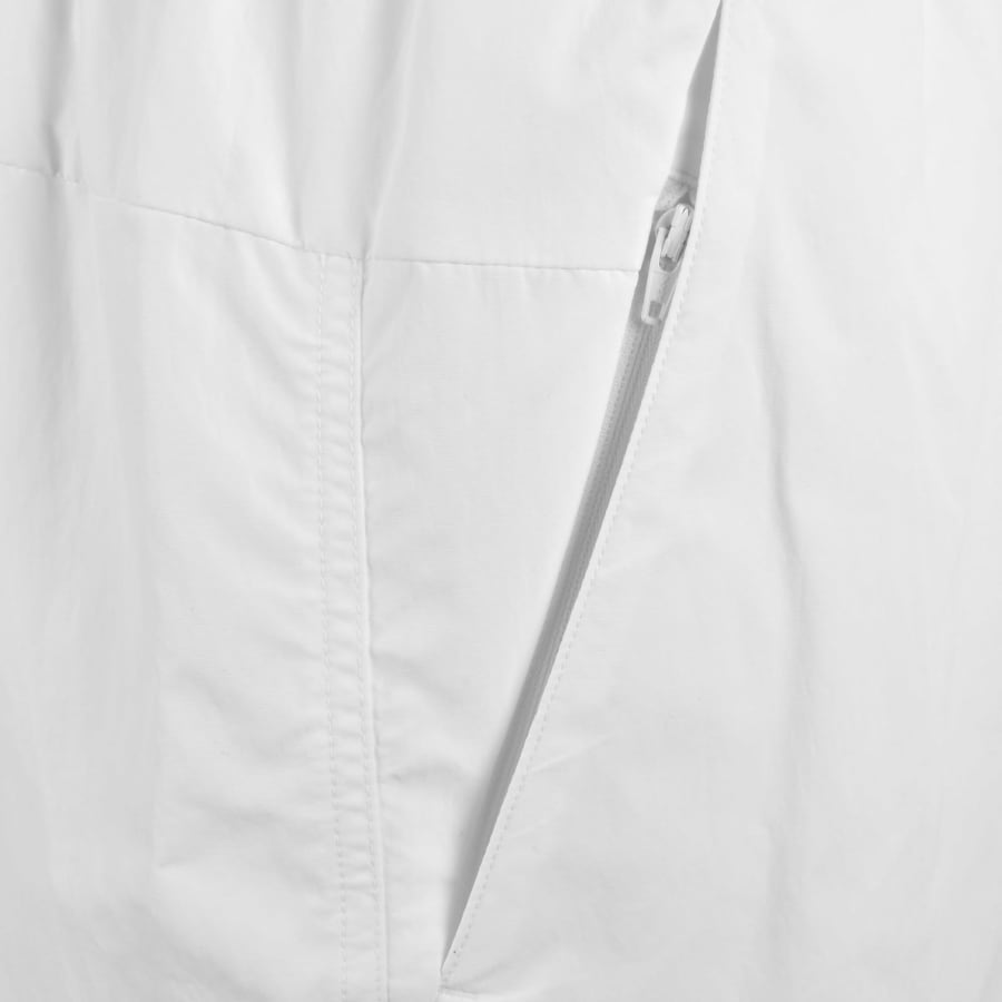 Image number 4 for Fred Perry Tennis Shorts White