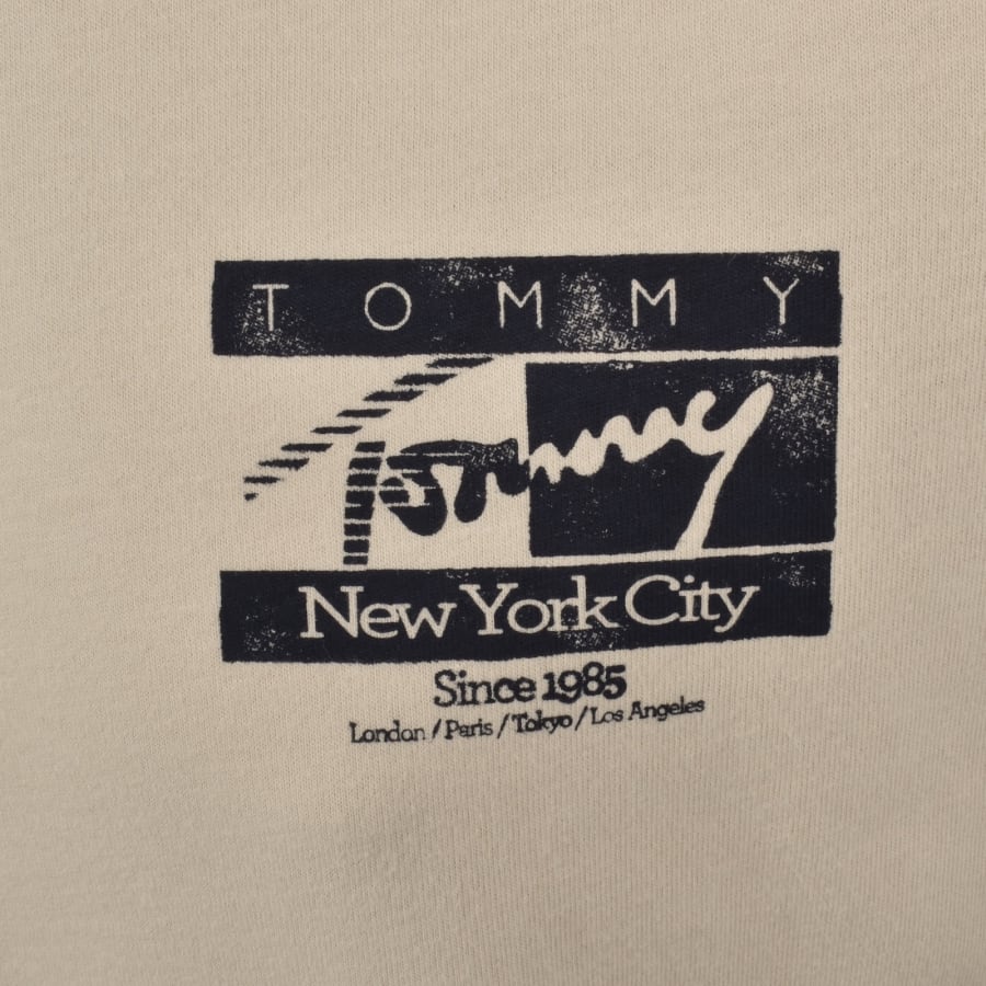Image number 3 for Tommy Jeans Sign Flag T Shirt Classic Beige