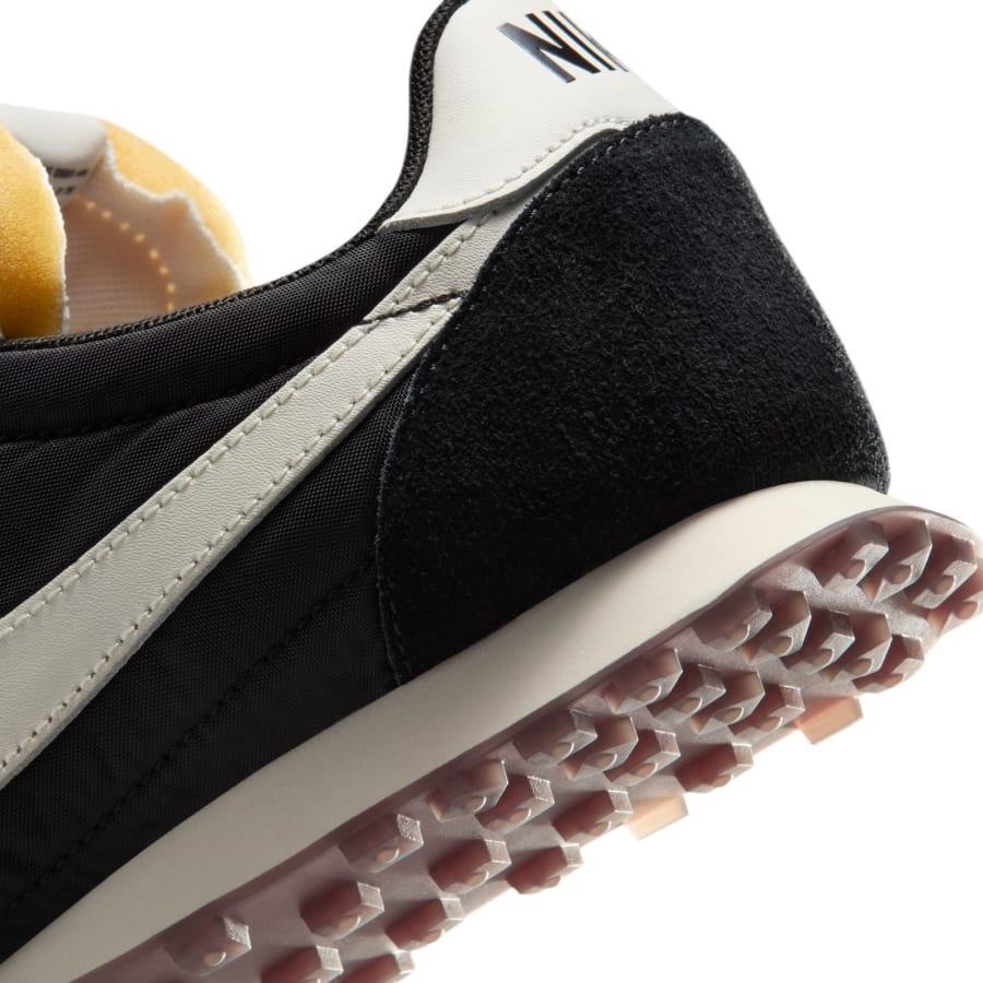 Image number 5 for Nike Waffle Racer Trainers Black