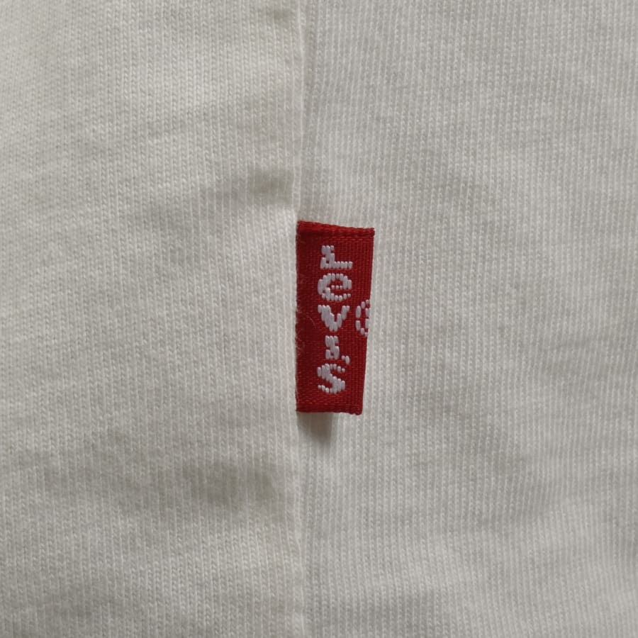 Image number 4 for Levis Graphic Crew Neck T Shirt Beige