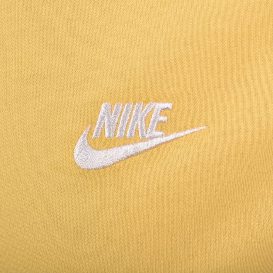 Image number 3 for Nike Crew Neck Club T Shirt Yellow