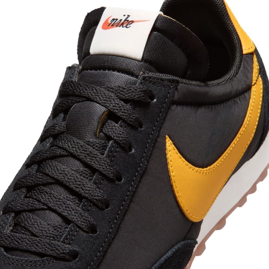 Image number 5 for Nike Waffle Racer Trainers Black