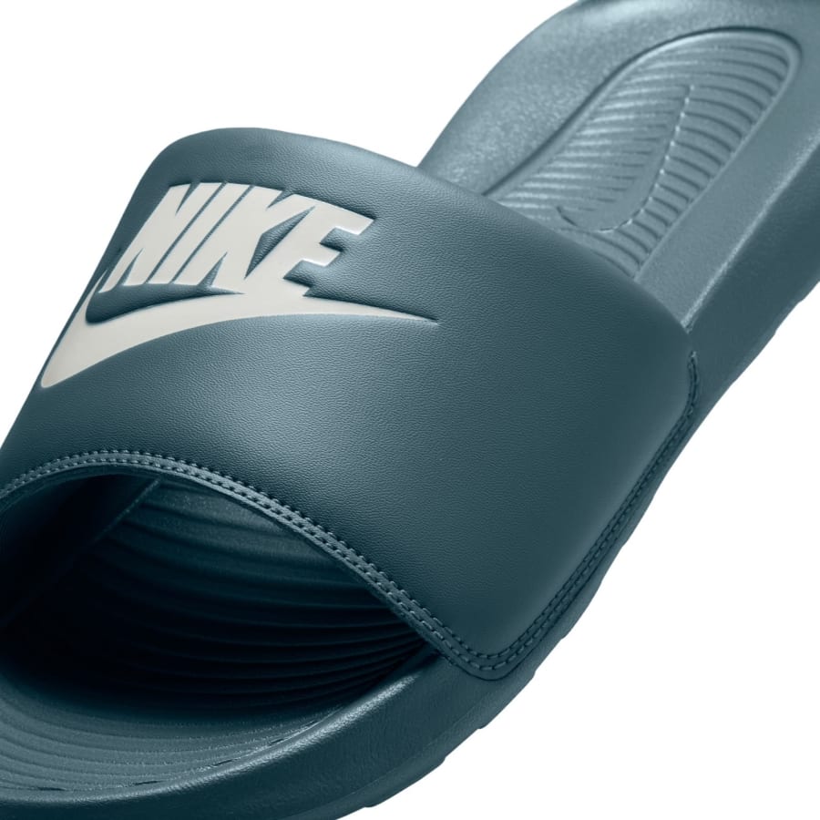 Image number 3 for Nike Victori One Sliders Grey