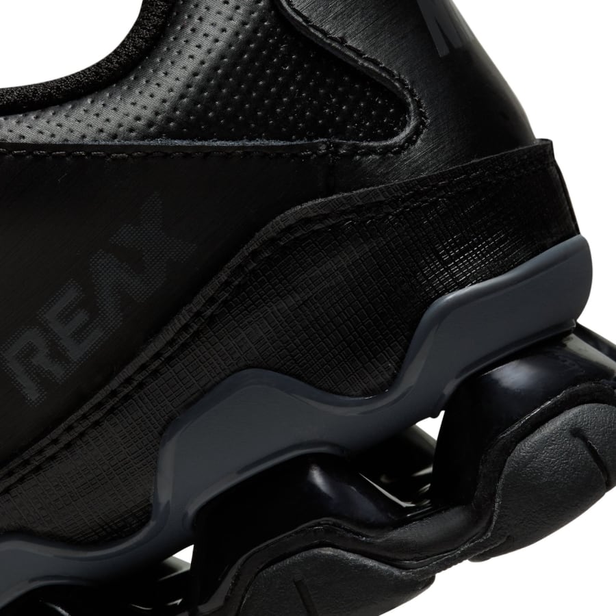 Image number 4 for Nike Training Reax 8 Mesh Trainers Black