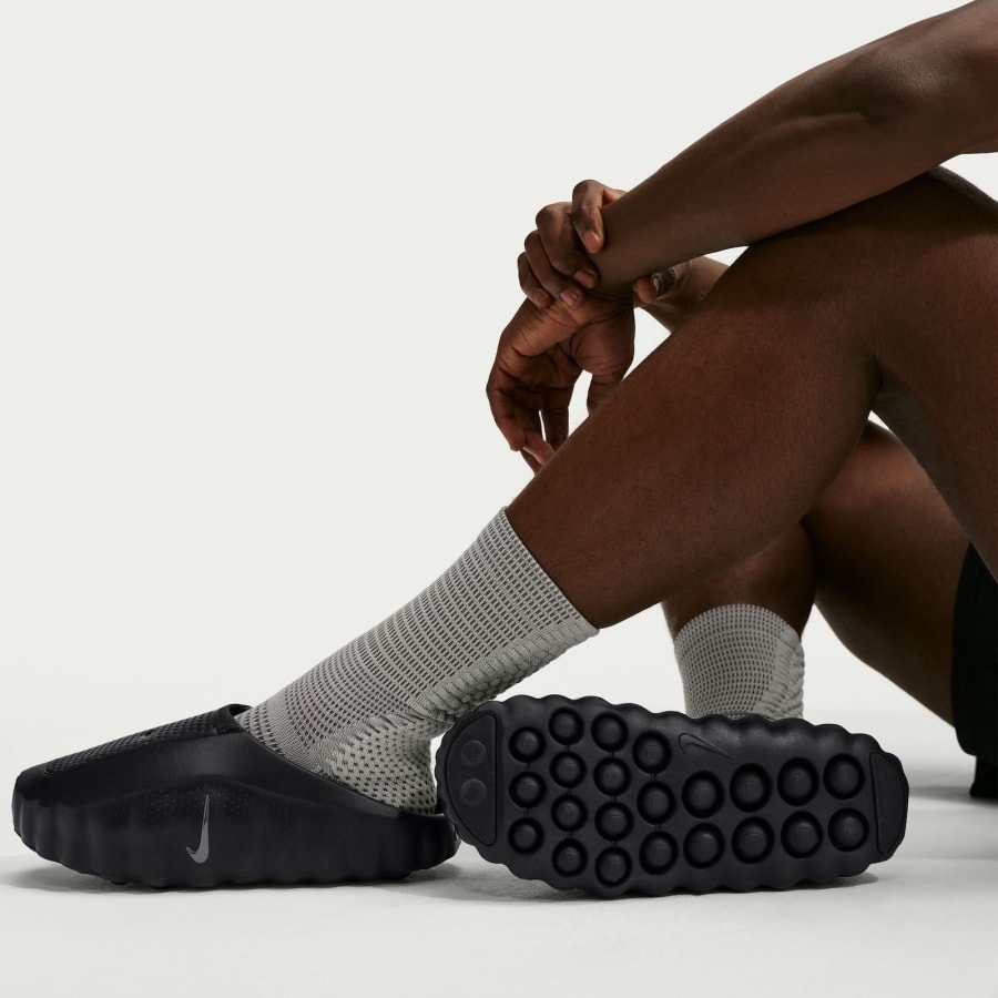 Image number 5 for Nike Mind 001 Pregame Mules Black