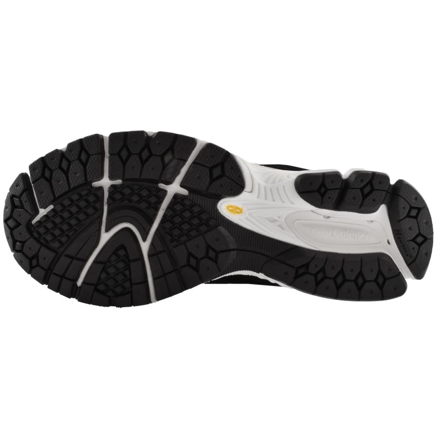 Image number 4 for New Balance 2002R Trainers Black