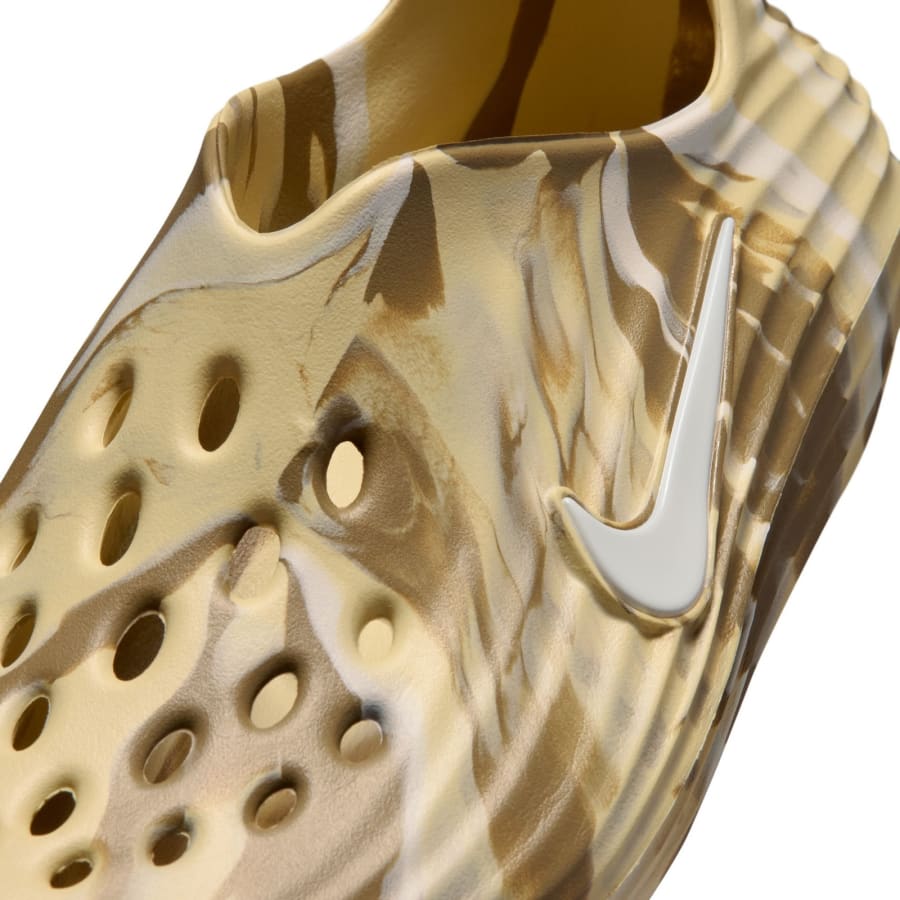 Image number 4 for Nike ReactX Rejuven8 Trainers Cream