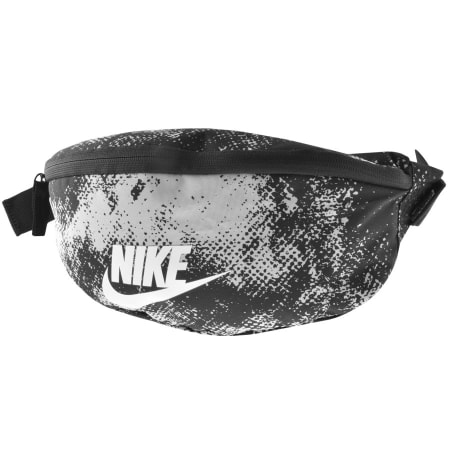 Product Image for Nike Core Heritage Hip Bag Black