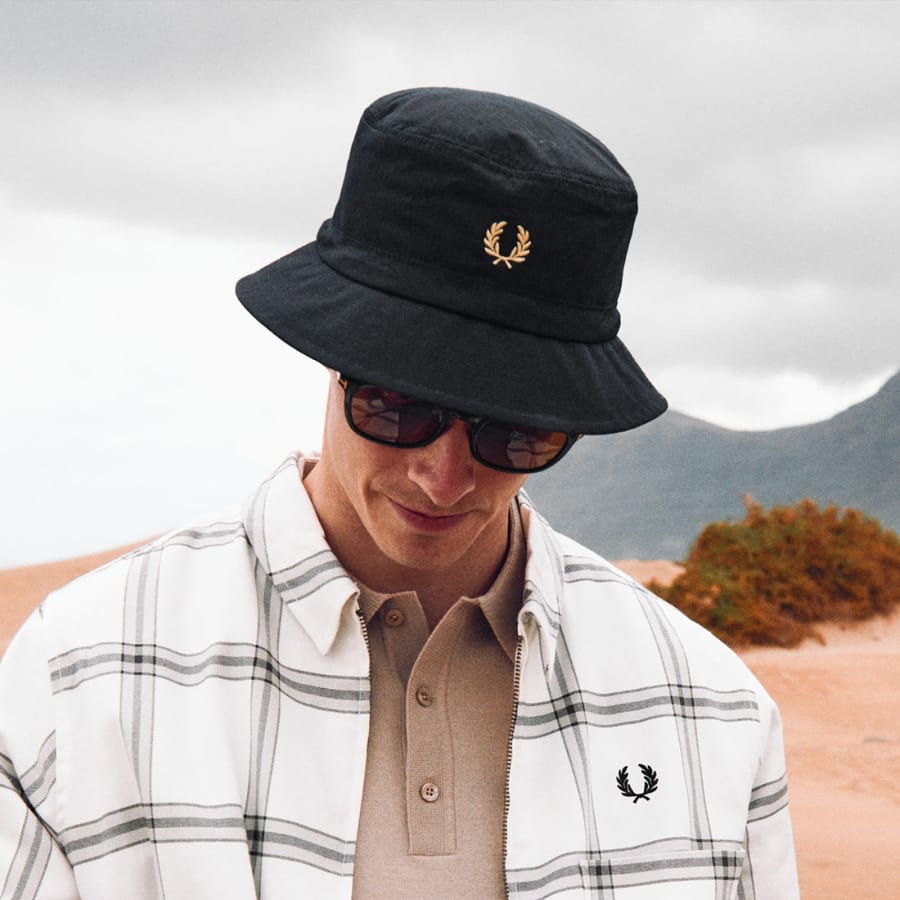 Image number 5 for Fred Perry Logo Bucket Hat Navy