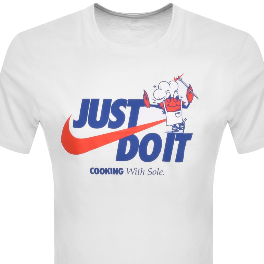 Image number 2 for Nike Graphic T Shirt White