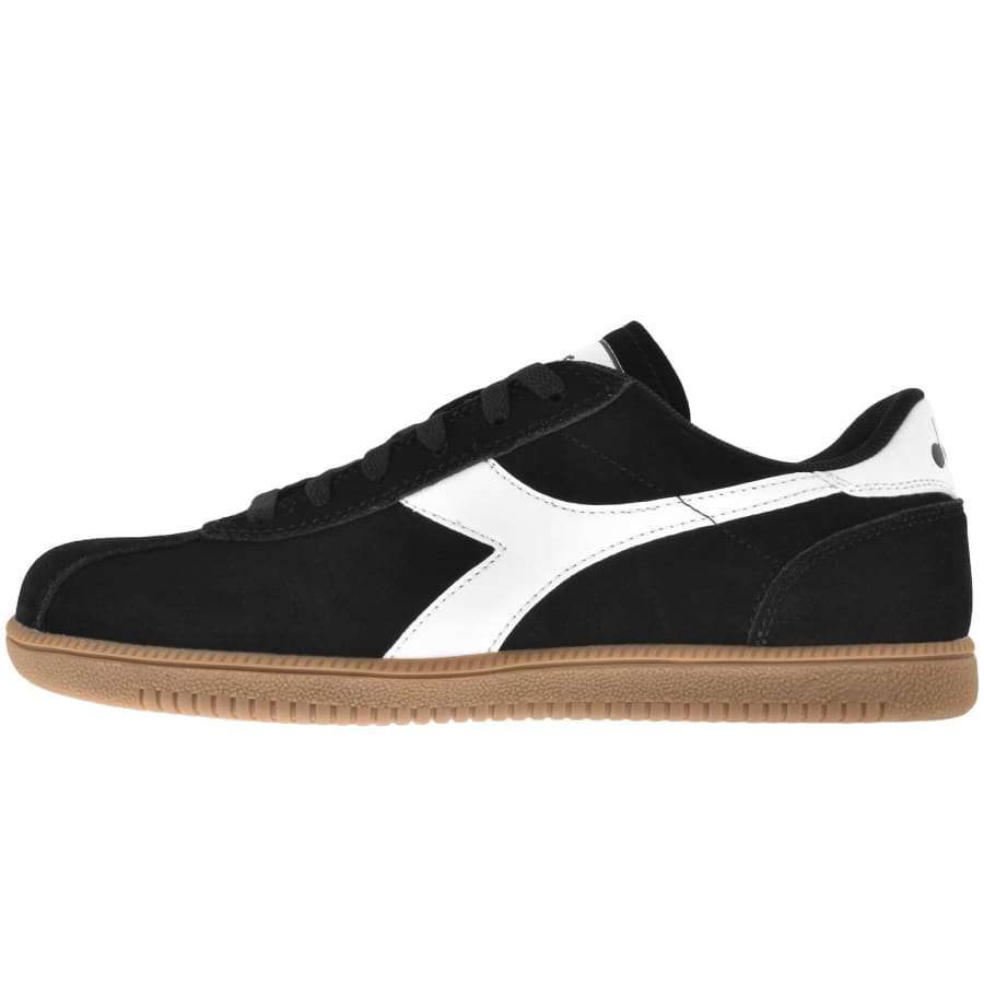 Diadora trainers top