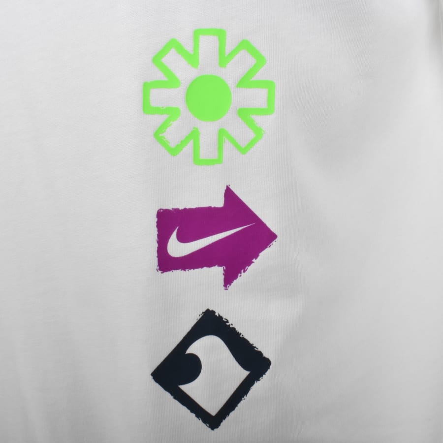 Image number 4 for Nike Sportswear Max90 T Shirt White