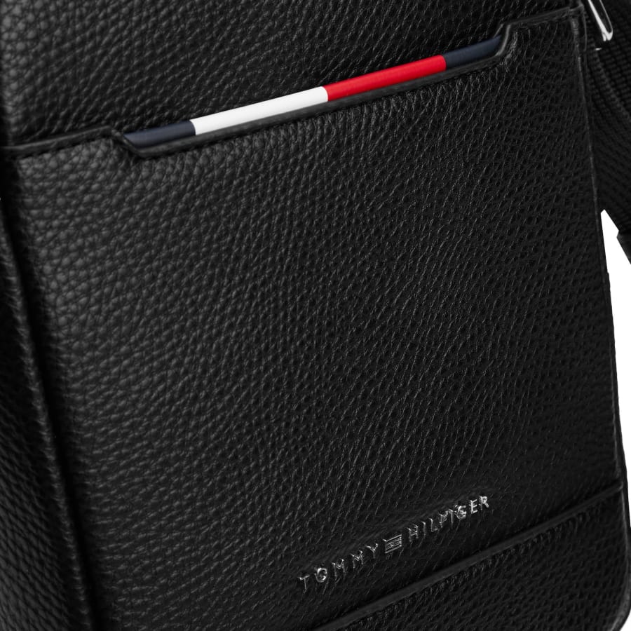 Image number 3 for Tommy Hilfiger Central Mini Reporter Bag Black
