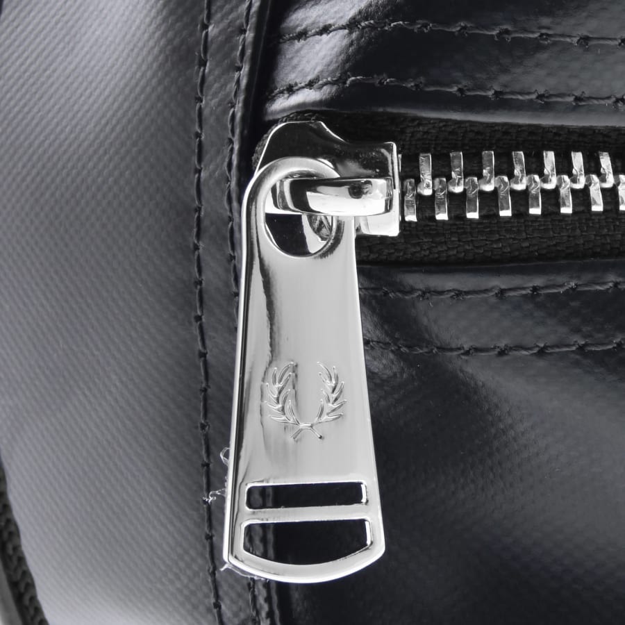 Image number 4 for Fred Perry Coated Polyester Wash Bag Navy