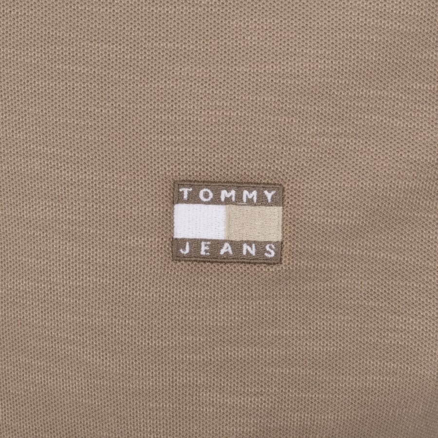 Image number 3 for Tommy Jeans Badge Polo T Shirt Beige