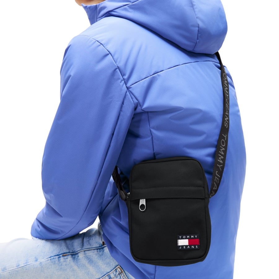 Image number 5 for Tommy Jeans Daily Reporter Bag Black